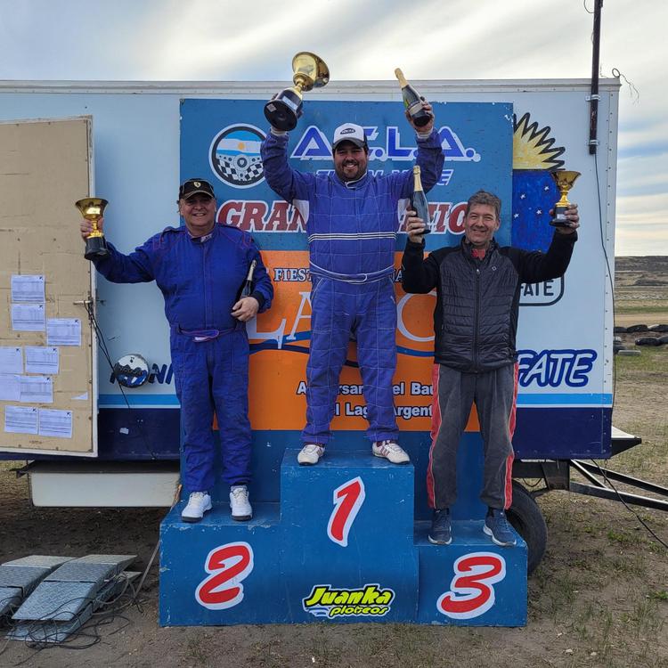 Podio 800cc Invitados 20 de noviembre 2022