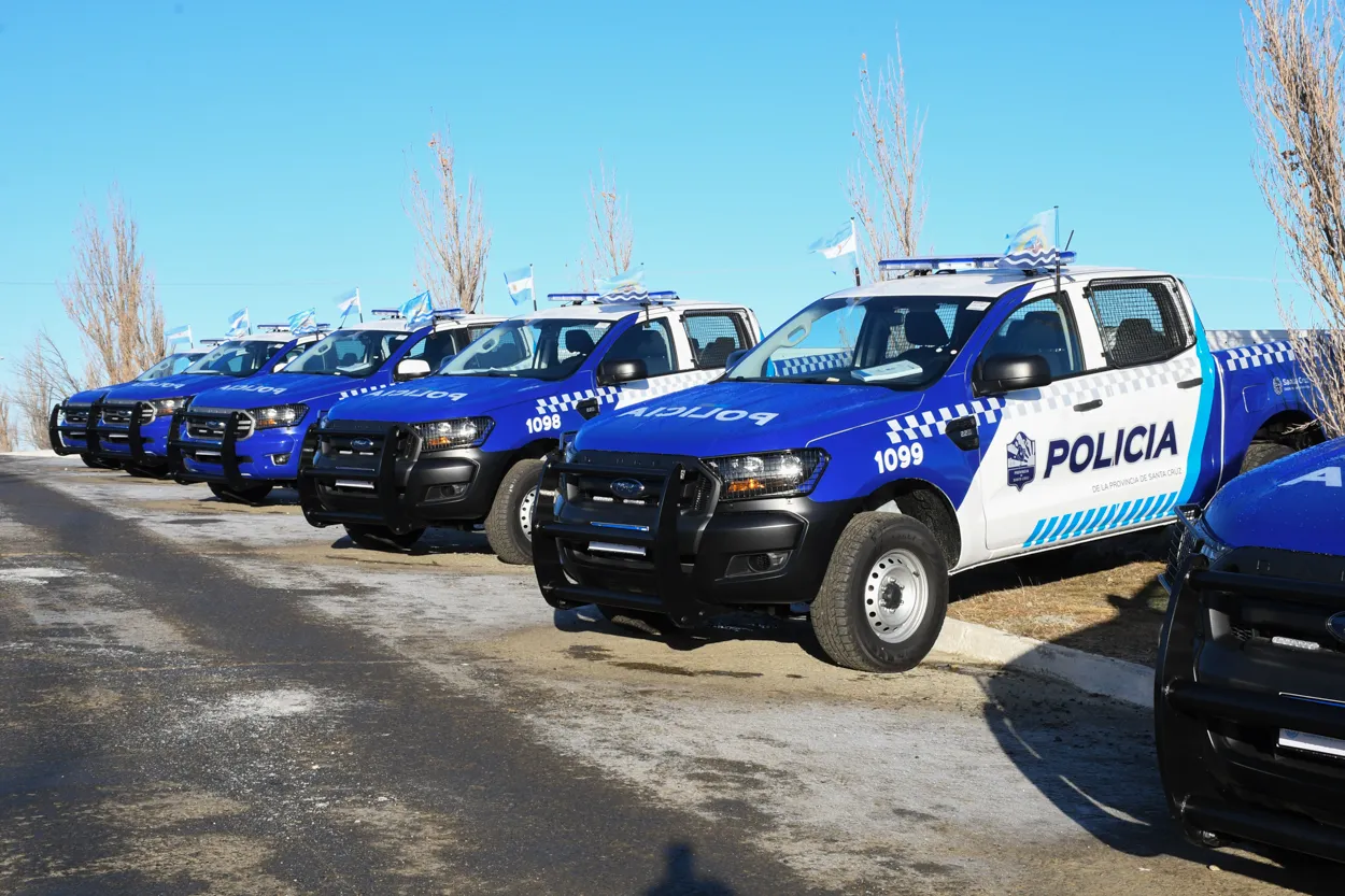 20230707_AK_ACTO_ESCUELA_DE_POLICIA_ENTREGA_DE_PATRULLEROS_1_de_16