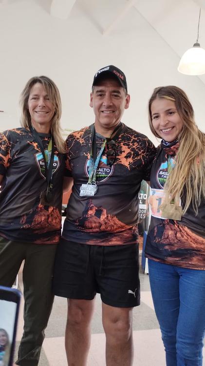 Pascale, Karina y Gustavo