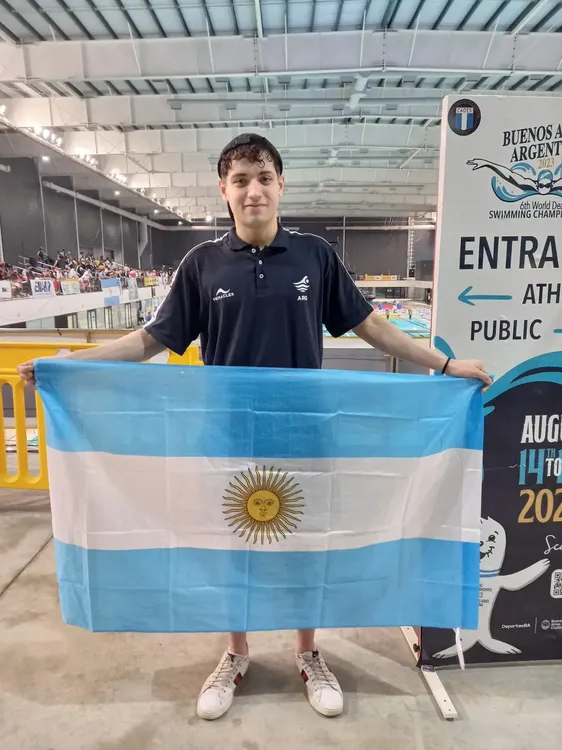 Bautista Pradolini Natacion