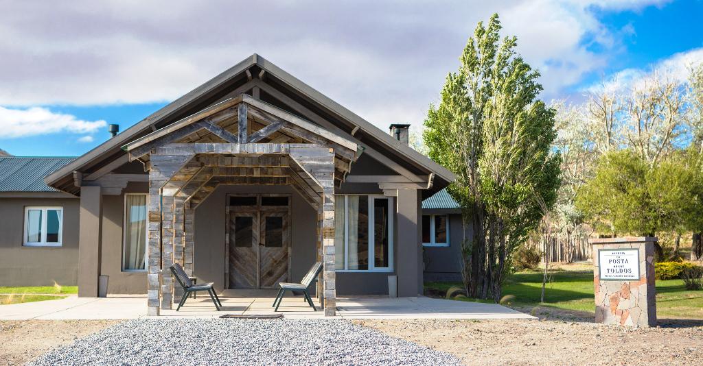 Refugio La Posta de los Toldos -  Portal Cañadón Pinturas - Por Sofía Lopez