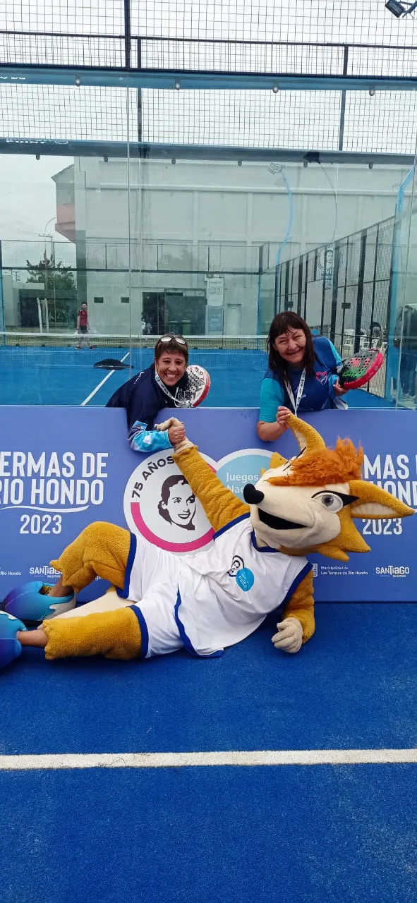 Padel Evita mayores