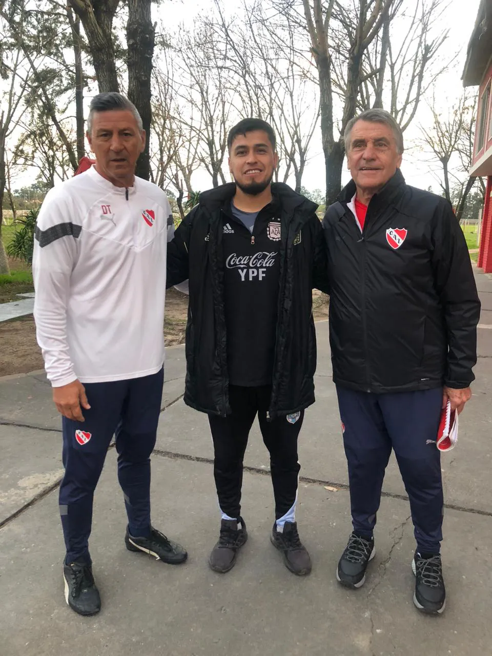 1341d7df9706437fa3fda622755bf142 