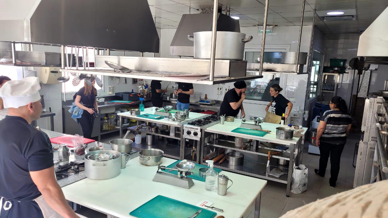 Gaston Diez Fiesta Empanada 1