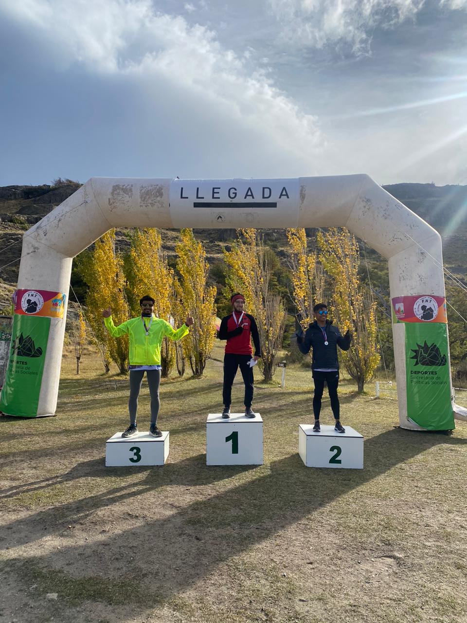 Podio Varones Desafio de los Campamentos 2023