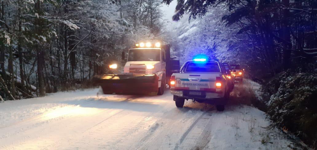 Camion desipstado en Glaciar [AUDIO FMD]