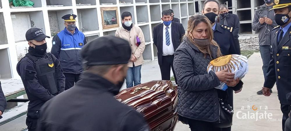 VideoCapture_20211116-205404 [AUDIO FMD]