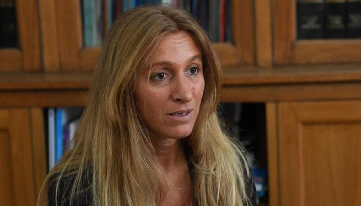 Directora Migraciones