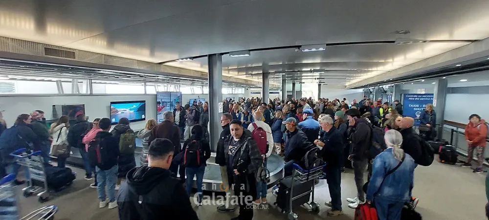 pasajeros aeropuerto [AUDIO FMD]
