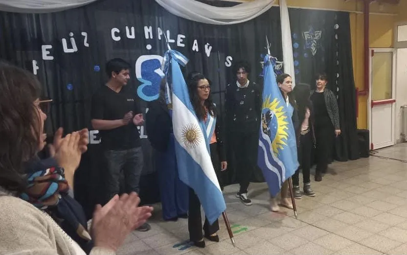 2C89A1A0-B15F-457F-9282-0132693D6643