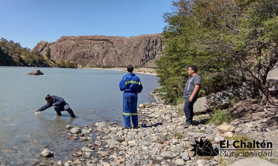 MECH-muestra-agua-rio-las-vueltas3