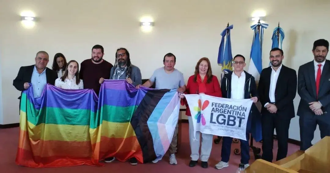 647C803A-A9AB-40F6-95FB-11E5494E332E