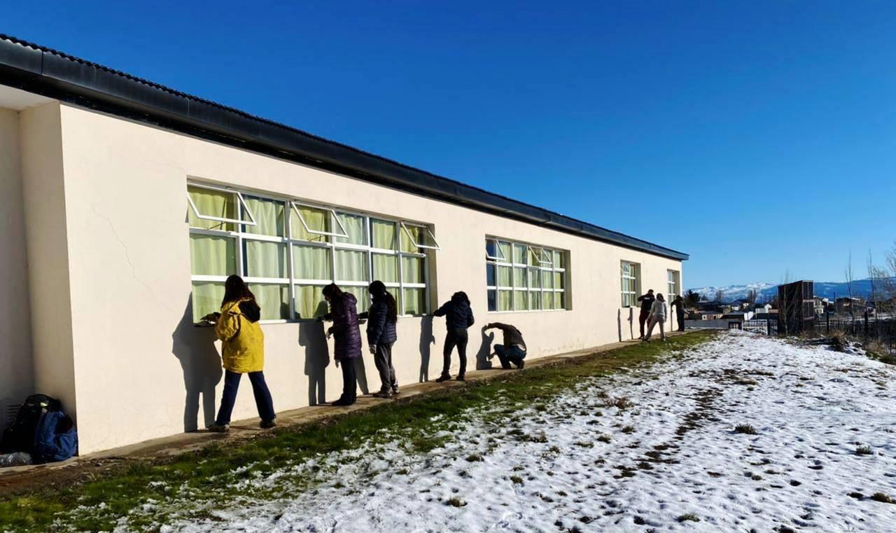 guias pintan escuela 1