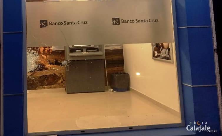 vandalismo en Tres Lagos 1 [AUDIO FMD]