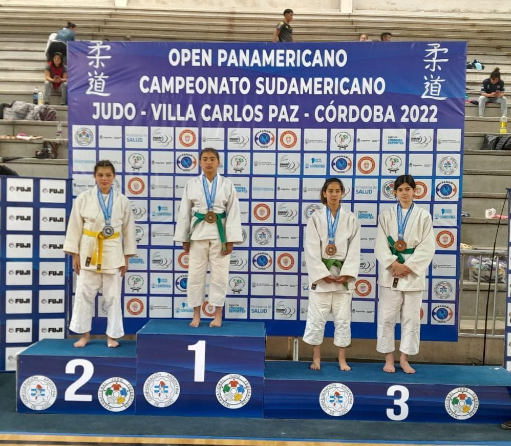 Medalla de Plata Podio