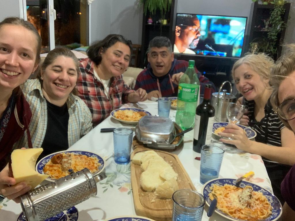 ab9698a5-3a25-4c71-9627-c804fa1236ae