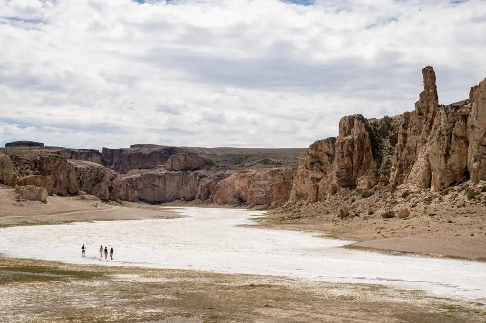 cañadones NO Santa Cruz