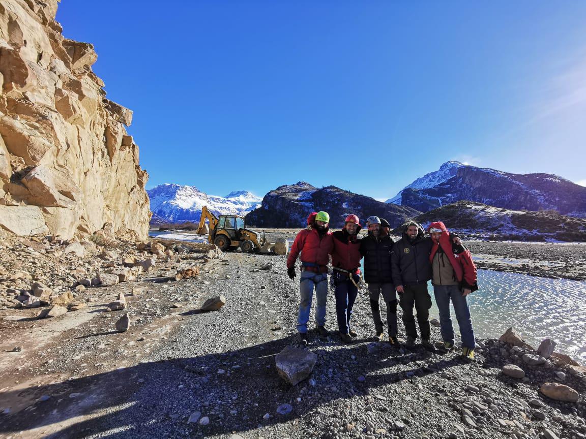 5Trabajos en zona de Derrumbes