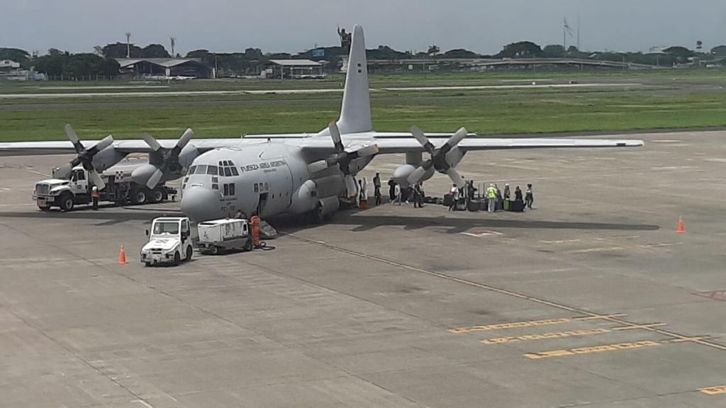 elias y maru llegaron