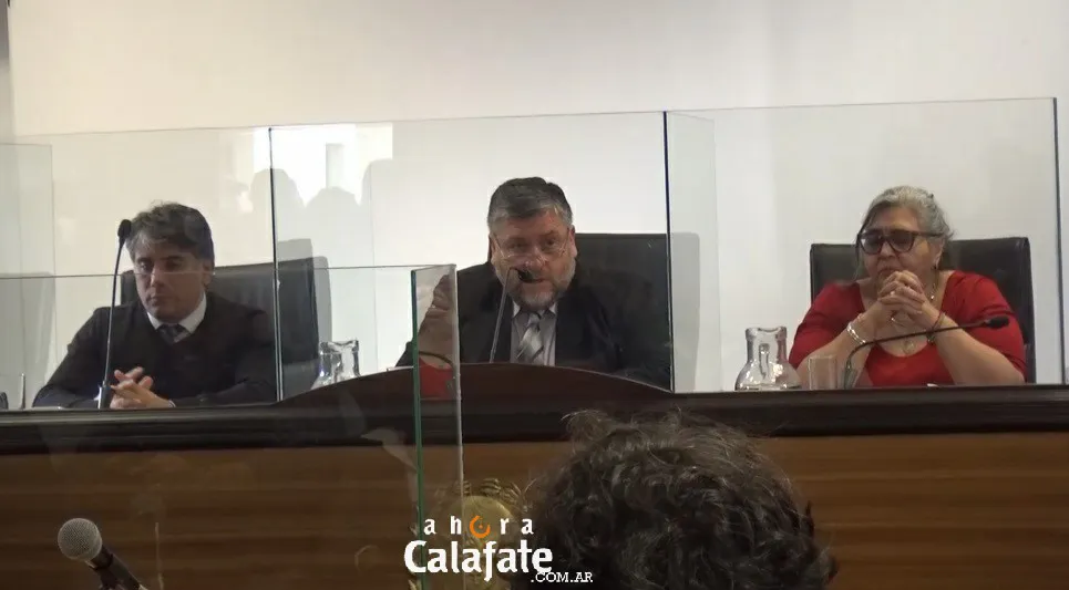 noticiaspuertosantacruz.com.ar - Imagen extraida de: https://ahoracalafate.com.ar//contenido/22310/informe-las-opiniones-disidentes-de-los-jueces-que-sentenciaron-a-zaeta-gomez-y-