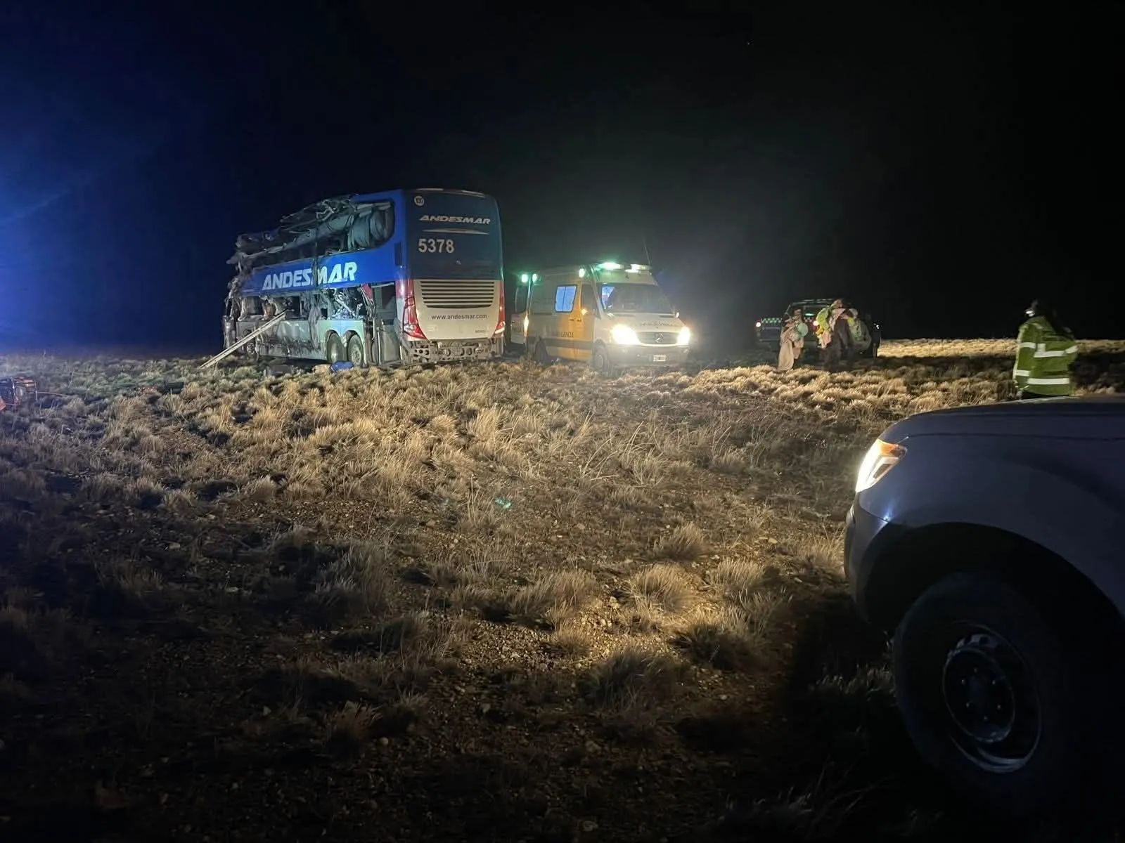 Tragedia en la Ruta 3: Cuatro muertos y 20 heridos tras el choque entre ...