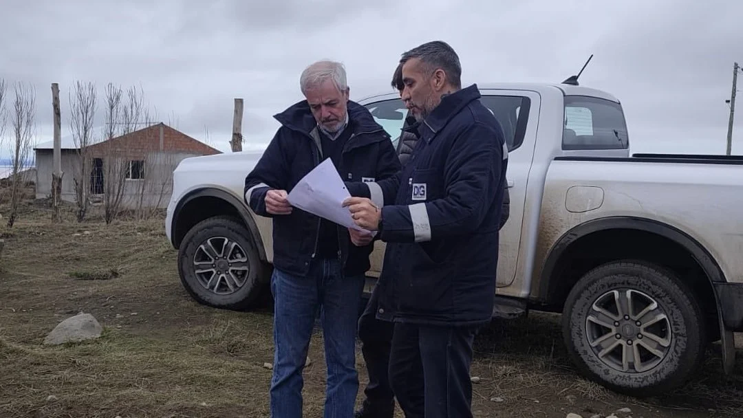 🏗️ El Calafate- recorrida por la futura obra de gas en el barrio Cerro CastilloEl presidente de (1)