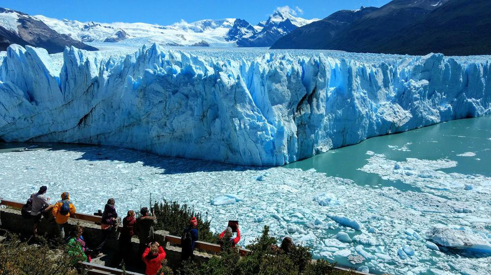 glaciar turistas