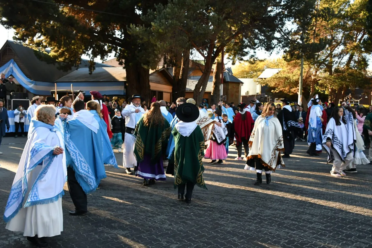 67706BA9-F320-4F8A-B304-8C950F73E333