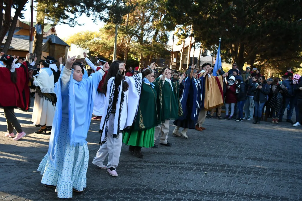 C6C20F29-D722-4222-8282-4AE76DE514E4