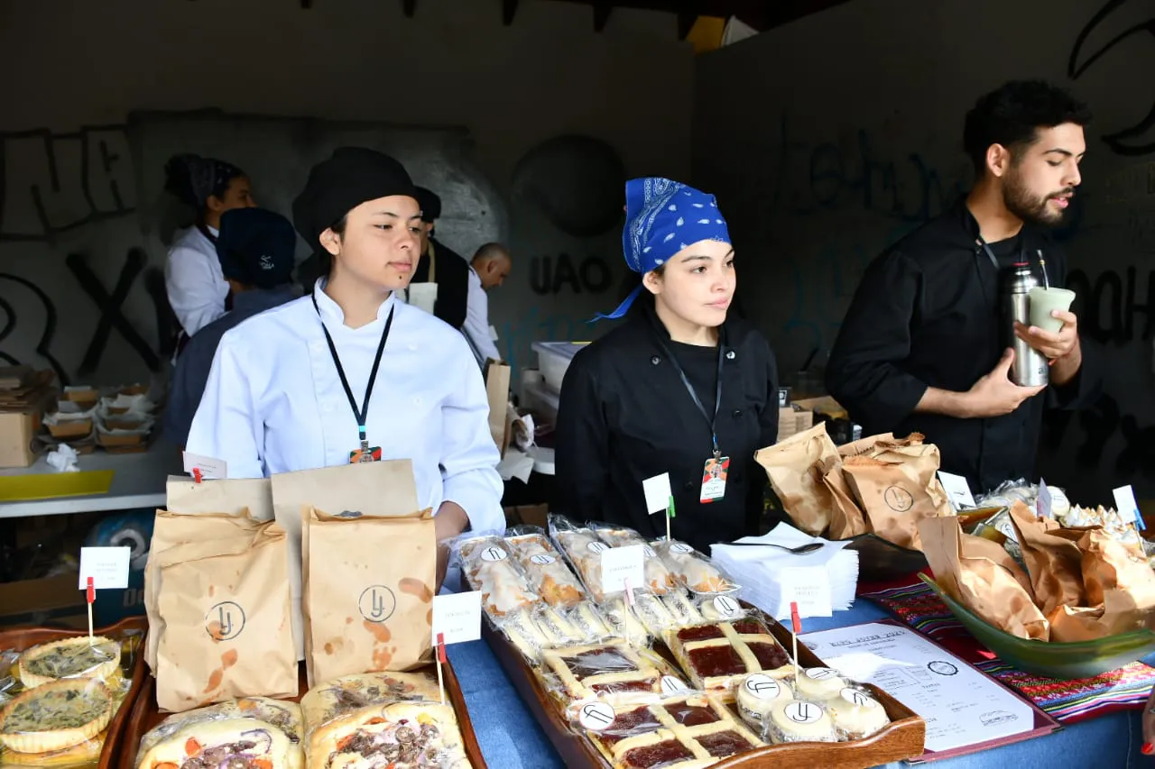 WhatsApp Image 2025-12-05 at 16.13.51 (1)