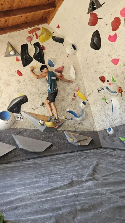 Imagen de WhatsApp 2025-02-24 a las 21.28.40_24a62c09