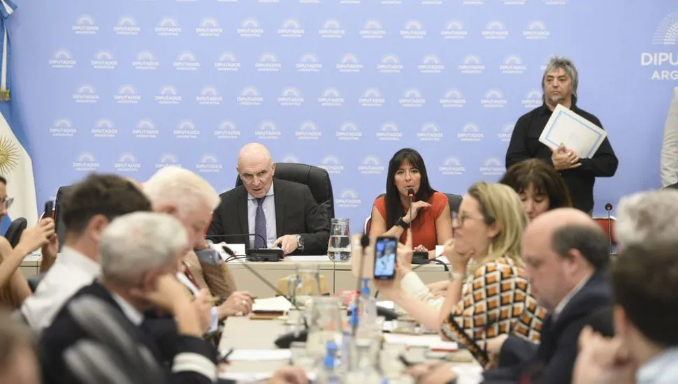 demo-privatizacion-aerolineas-dictamen-diputados-7a2a49