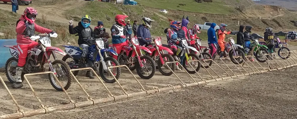 b464528c-78b6-412c-a3c0-7a01c693214c