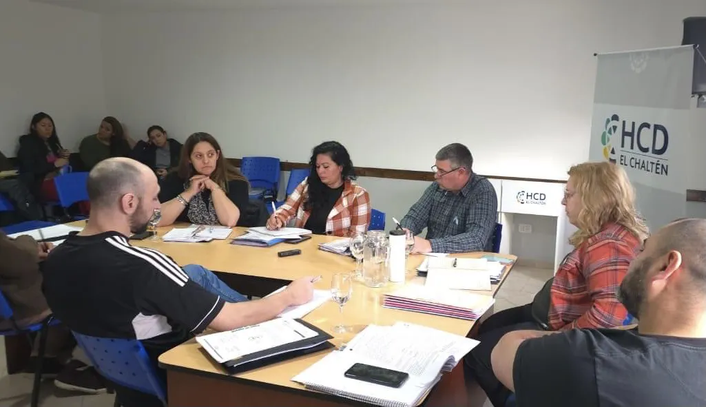 92384CEA-11EC-41C8-80B6-CA3D8C64644C