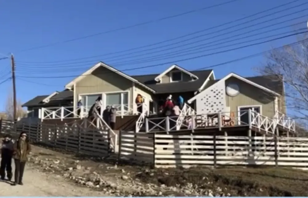 E599E7B4-356B-49CE-80D1-1A9B5D790FD3