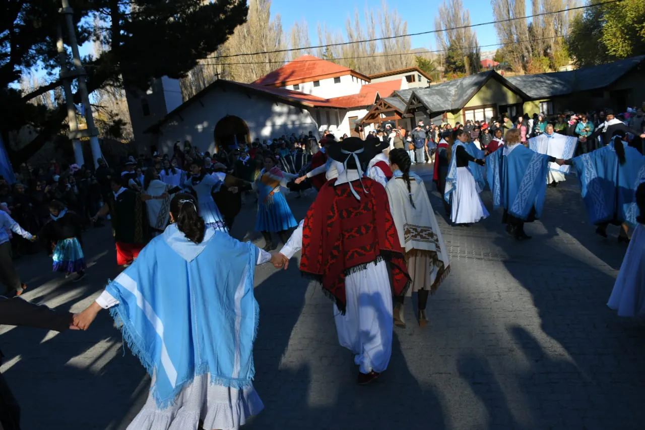 6C3999CD-E588-468B-A8AA-0206A44B2C87