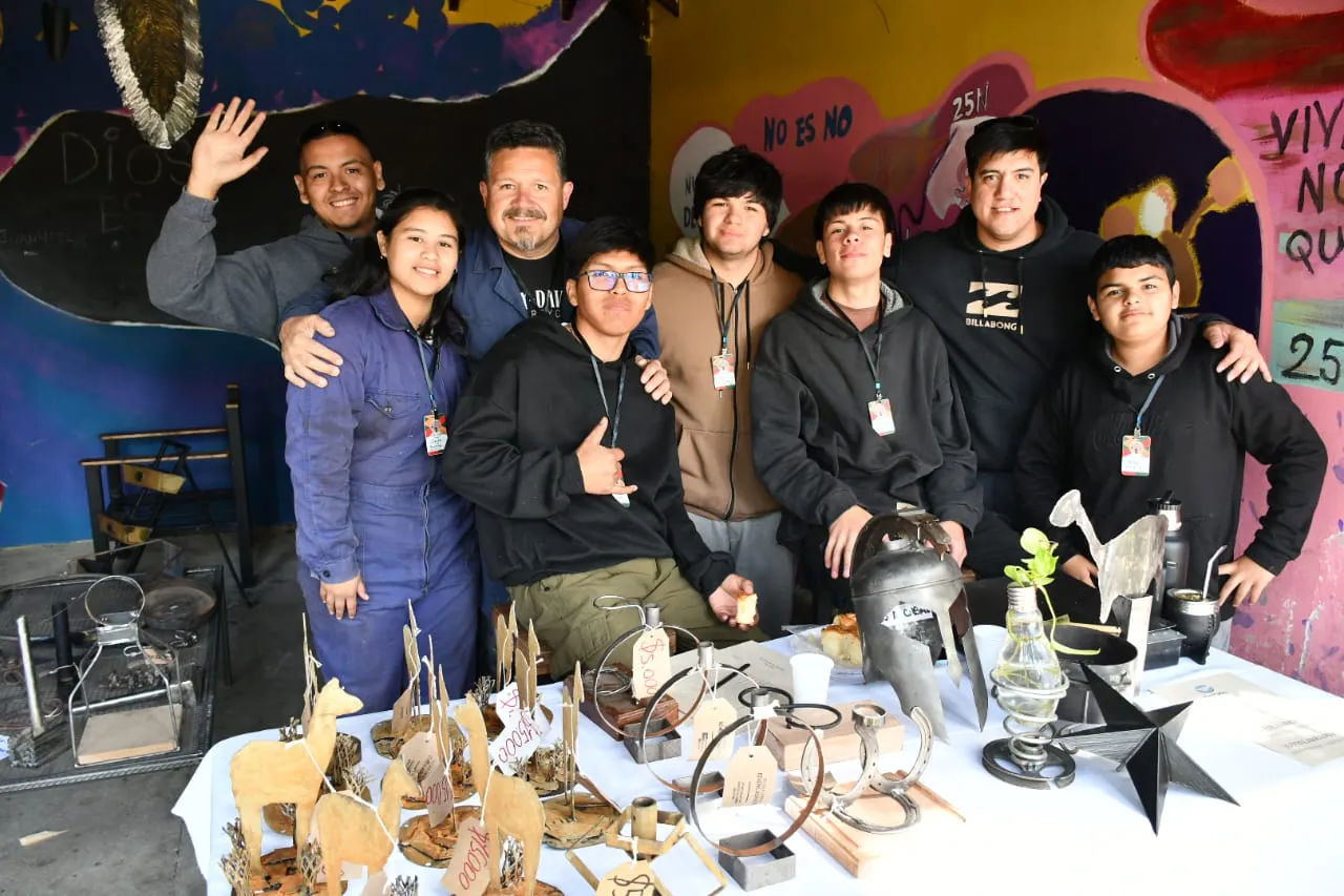 WhatsApp Image 2025-12-05 at 16.13.47 (1)