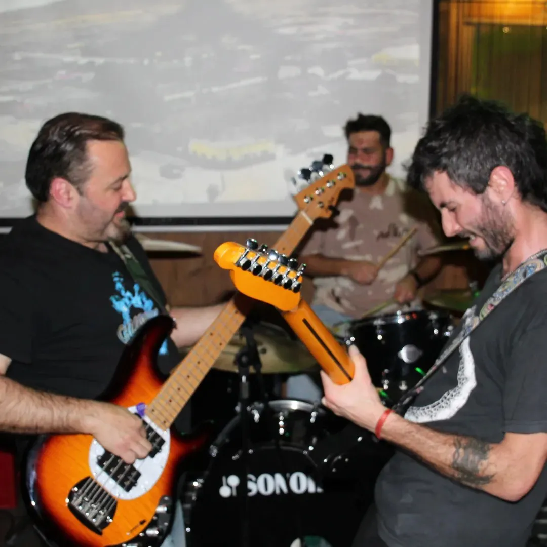 420517852_989011265920993_7531855881468825336_n