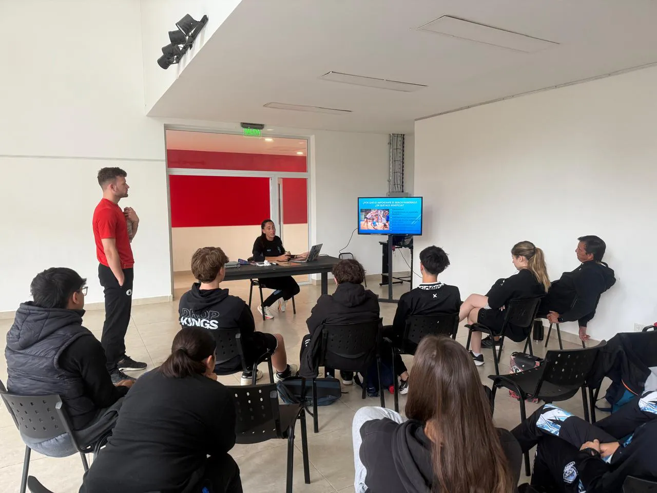 c6d1f4b8-55b7-4415-989b-7e9411c69bc5