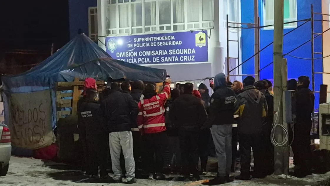 policias