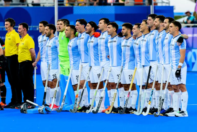 FU12408045865-scaled