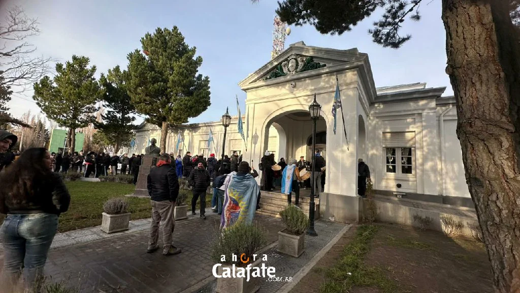 Protesta Policial en casa de Gobierno