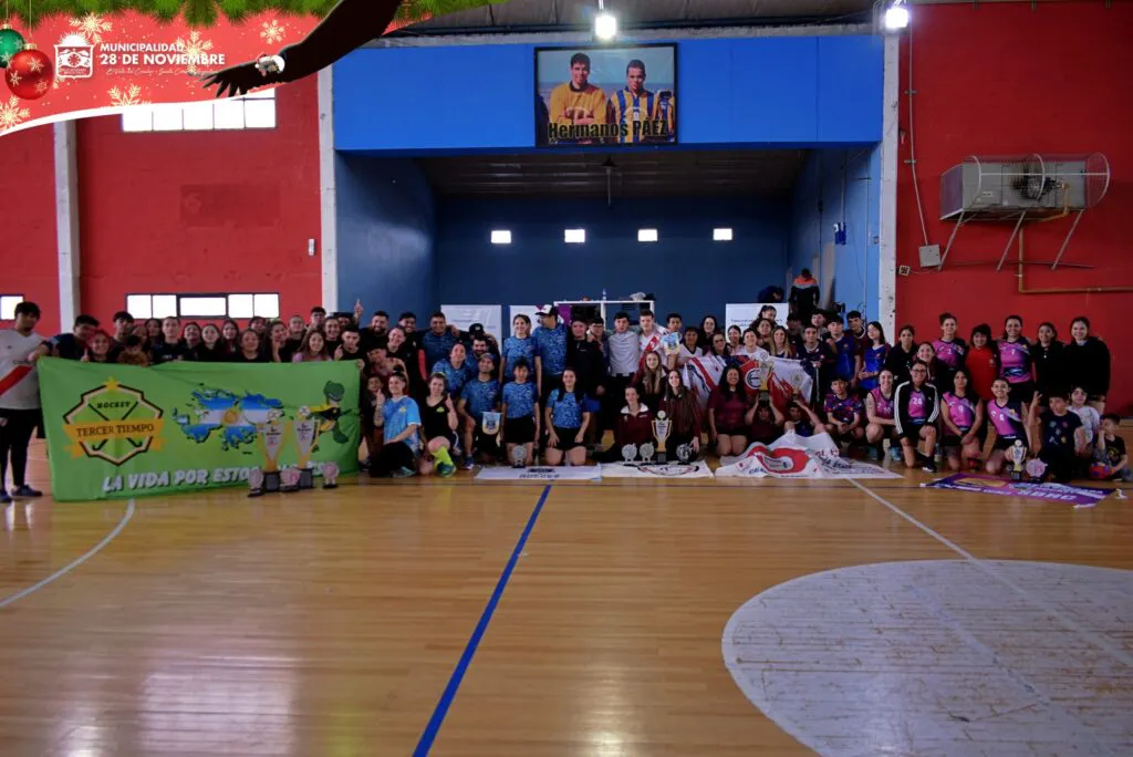 469641841_913675034200201_2564697655449998946_n-1024x684