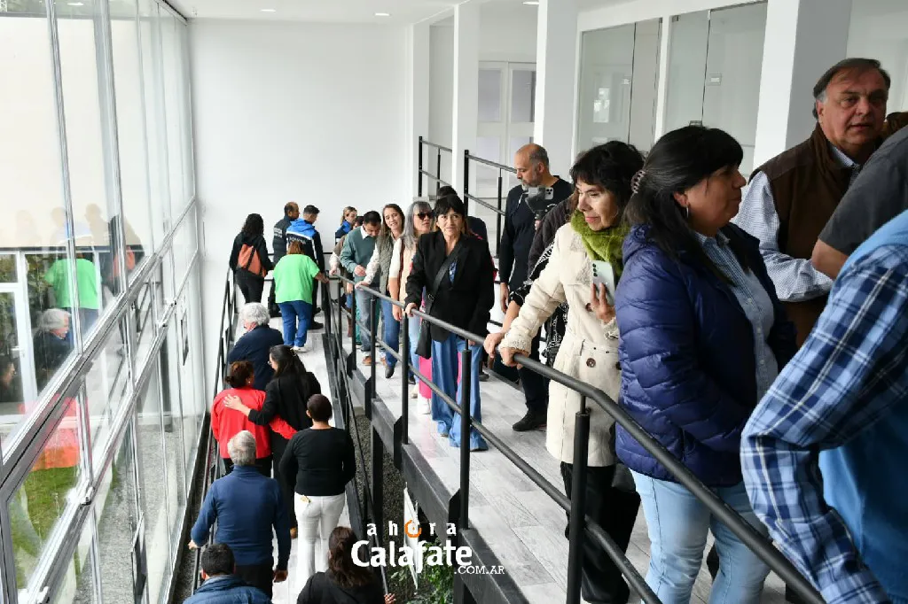 WhatsApp Image 2025-12-05 at 14.38.00