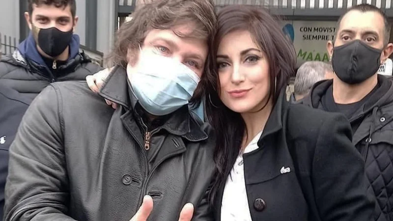 milei-juliana-santillan-denuncian-abuso-autoridad-jpg.