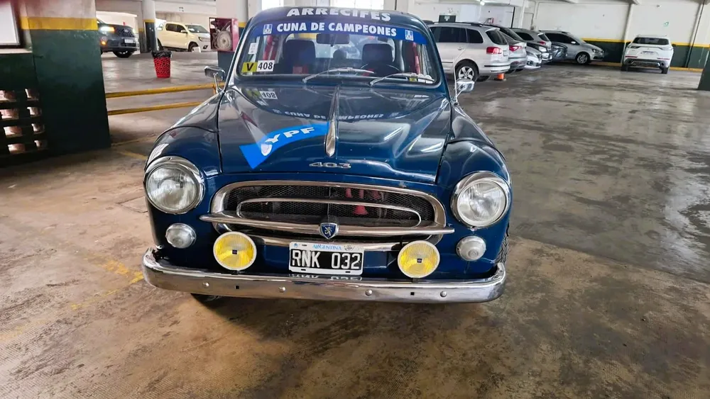 Peugeot 403