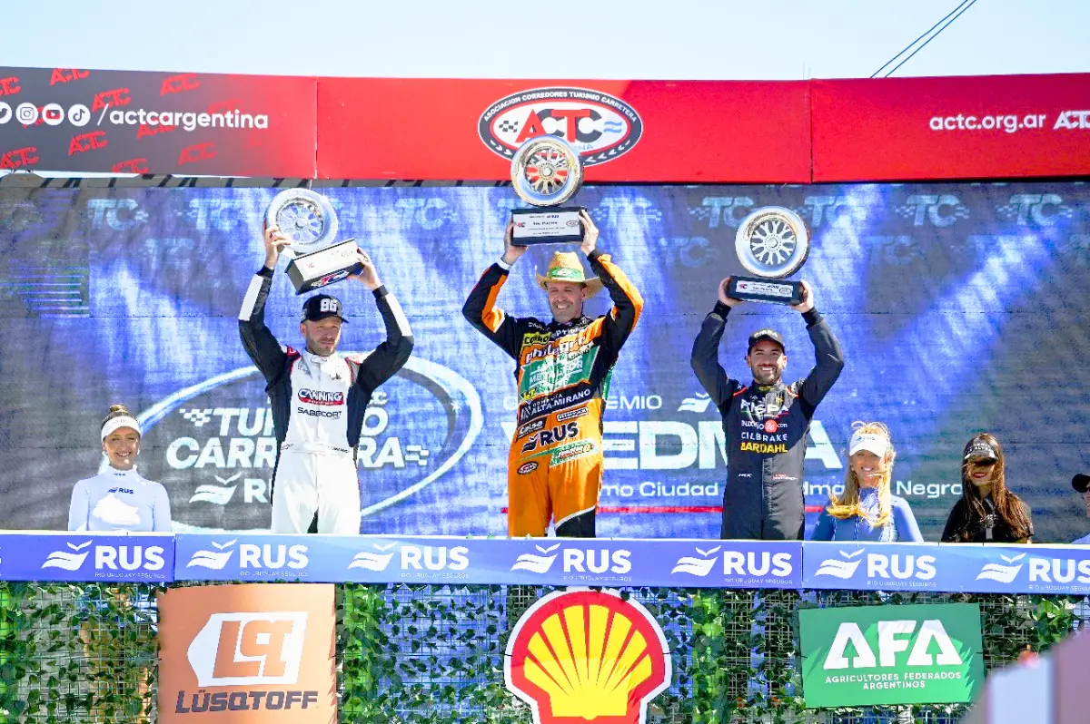 podio-viedma-2025-castellano-canapino-santero
