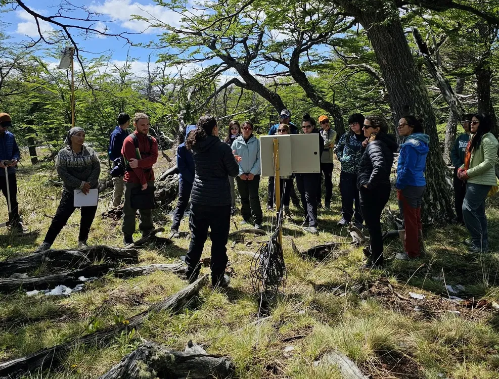 466956731_876742407903239_7935285487929696853_n