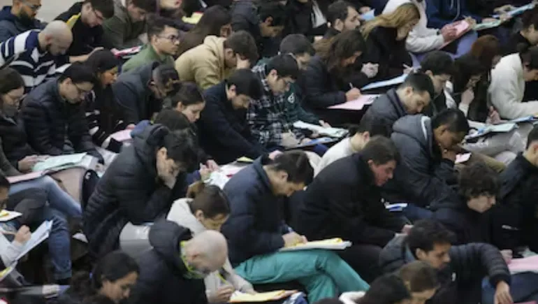 el-gobierno-confirmo-que-se-llevaran-cabo-nuevas-evaluaciones-268-postulantes-sospechados-un-presunto-fraude-masivo