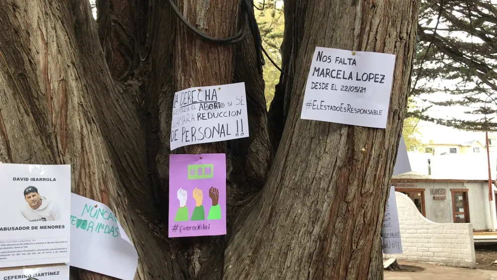 E5748920-4B34-420A-9D50-4DA1997C9DFE